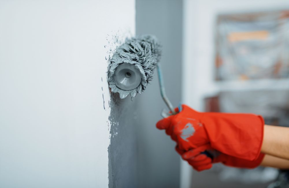 Tips to Minimize Paint Fumes and Improve Indoor Air Quality
