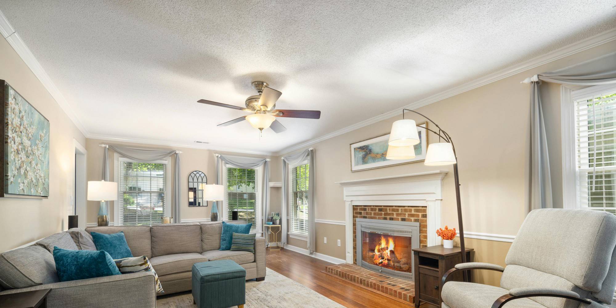 interior room focused on ceiling